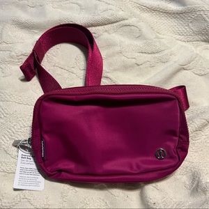 NWT Wild Berry Lululemon Belt Bag